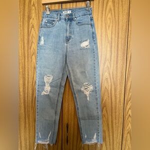 Pull&Bear Women's Distressed Blue Jeans